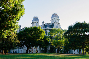 The first Campus Facilities Advisory Board is held and SU partnership awards $19,000 to green building construction researchers. 